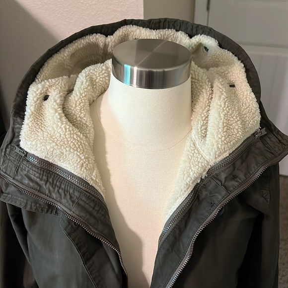 GAP Outdoor Edition Army Green Khaki Parka/Utility Jacket - Size XS - Picture 2 of 11